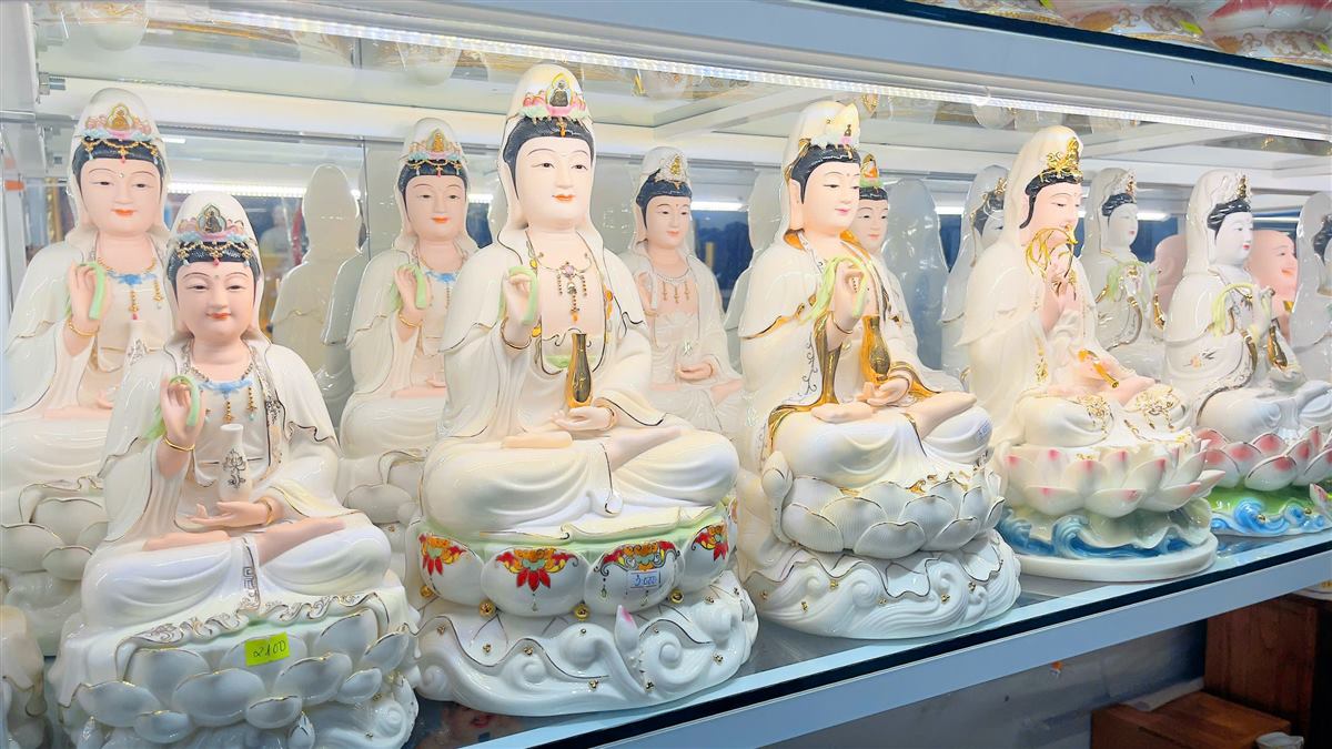 Hình ảnh thực tế tại shop Tài Lộc