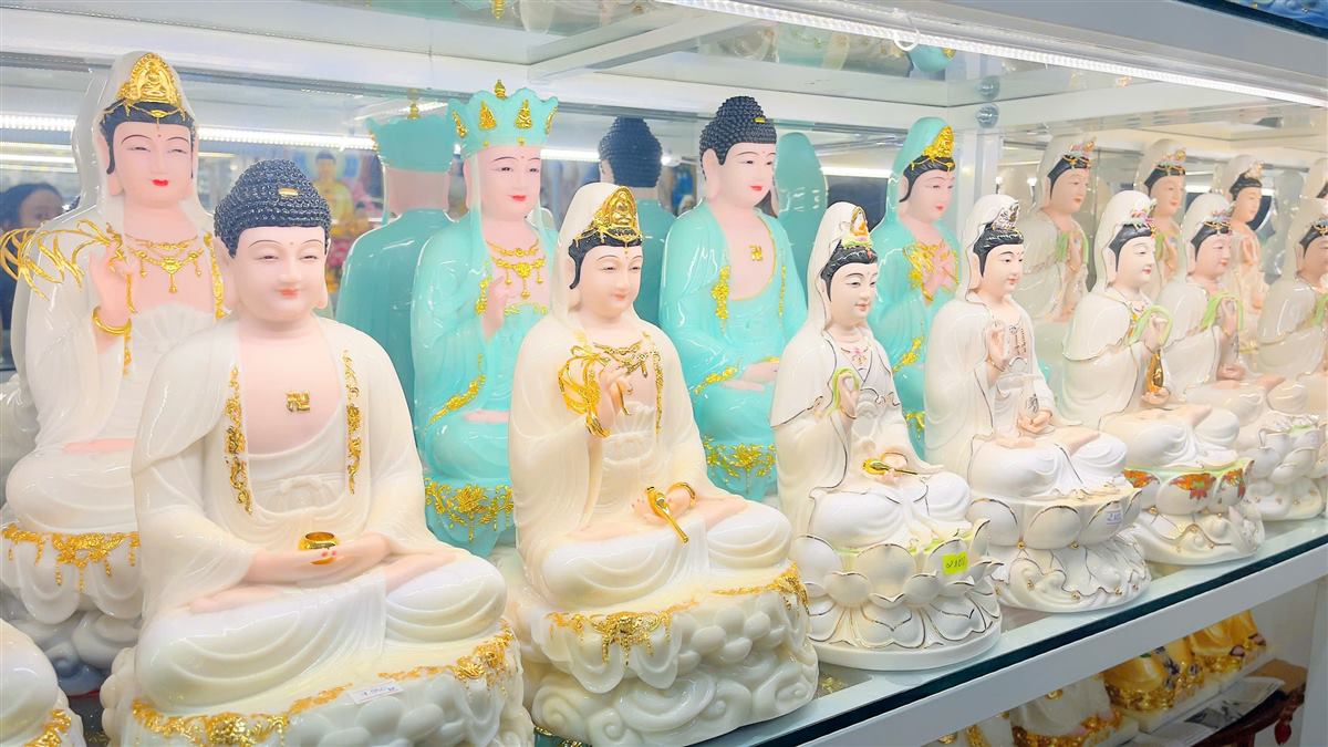 Hình ảnh thực tế tại shop Tài Lộc