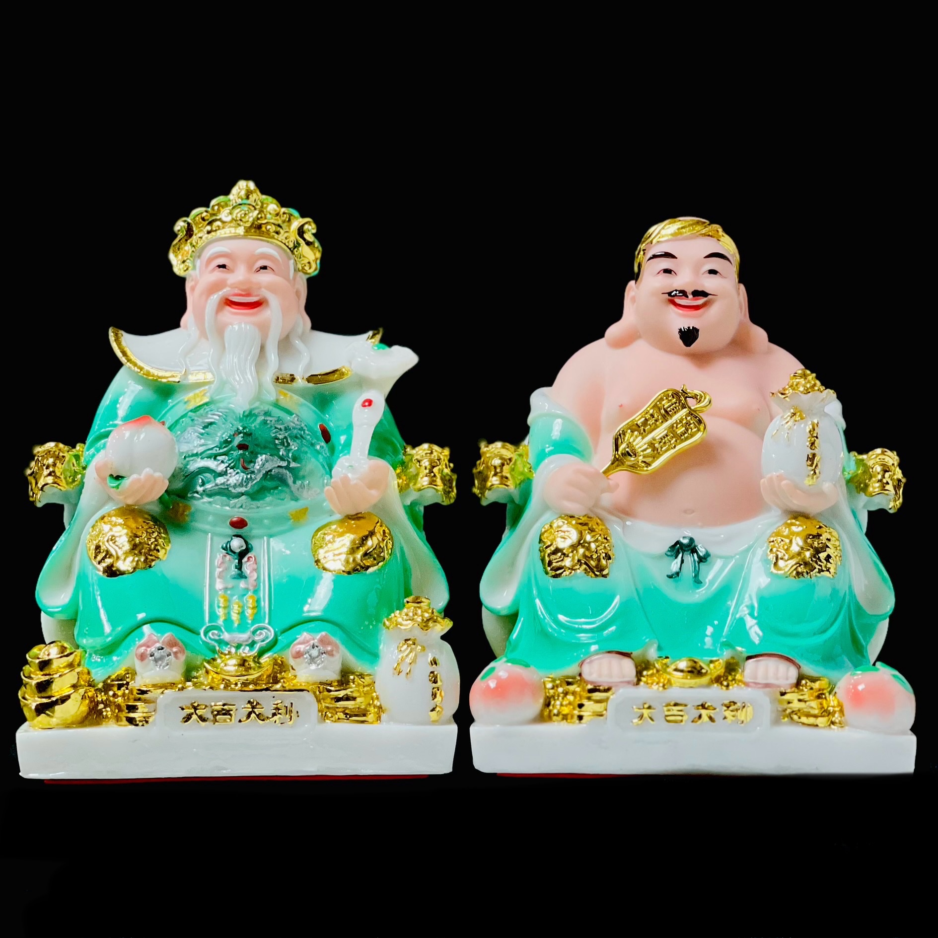 Đồ đồng thờ cúng tại Ngãi Giao